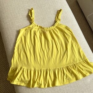 Lilly Pulitzer EUC yellow ruffle tank